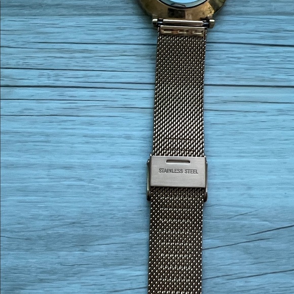 Hannah Martin Ultra Thin Stainless Steel Mesh rose gold watch - Picture 9 of 13